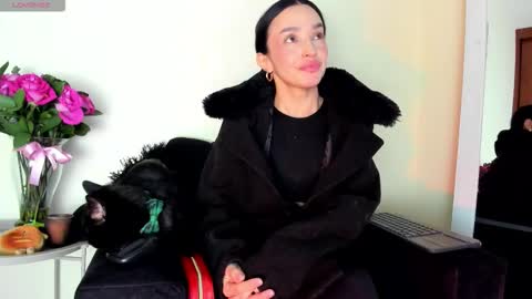 lace_victoria online show from February 20, 2:44 am