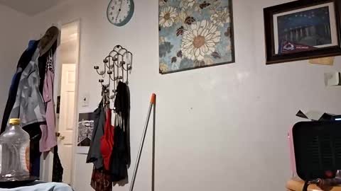 lacybell online show from February 24, 1:52 am