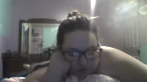 Laddybuggie27 online show from February 13, 12:46 am