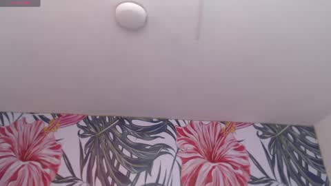 Lady Isabella online show from April 15, 7:58 pm