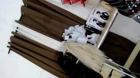 lady_janah online show from June 10, 1:49 am