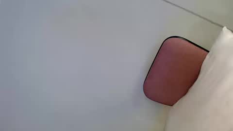 Snapshot of lady_of_pleasure28 chatting on February 7, 2:26 pm Ella online show from February 7, 2:26 pm