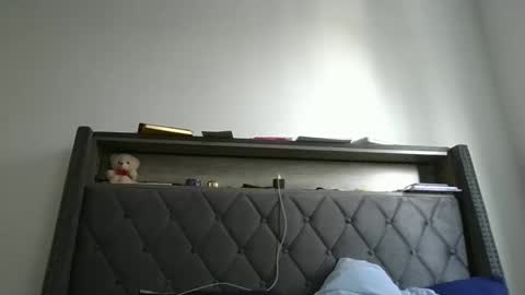 Stephanie online show from February 18, 6:04 pm