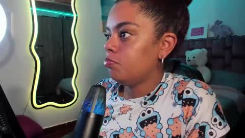 leidy daniela online show from February 21, 7:12 am