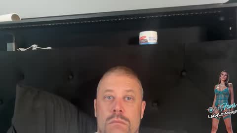 ladylorreign online show from October 15, 3:24 pm