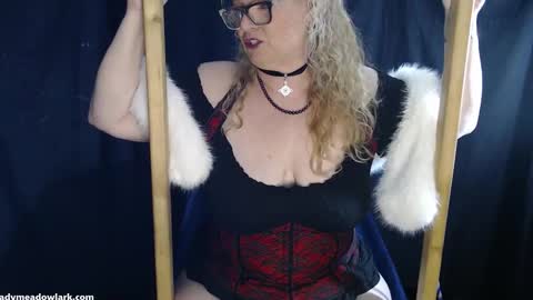 LadyMeadowlark online show from February 13, 2:59 am