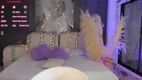 Lady  online show from January 16, 5:27 am