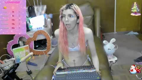 Skinnygirl online show from October 8, 12:07 am