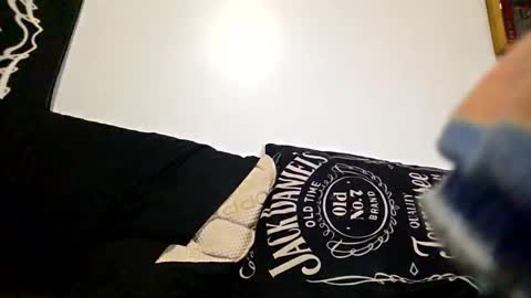 Snapshot of lagraine858633 chatting on October 21, 4:21 pm lagraine858633 online show from October 21, 4:21 pm