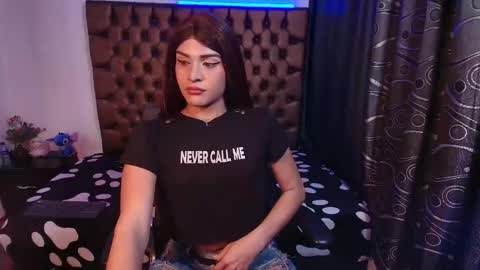 Camila online show from March 18, 5:57 am