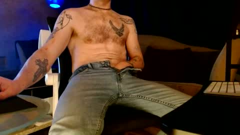 laleosfx online show from November 27, 7:21 pm