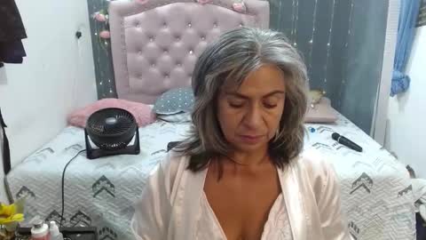 lalisha online show from November 28, 2:08 am