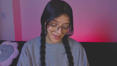 ... .          . ... online show from March 5, 3:21 pm