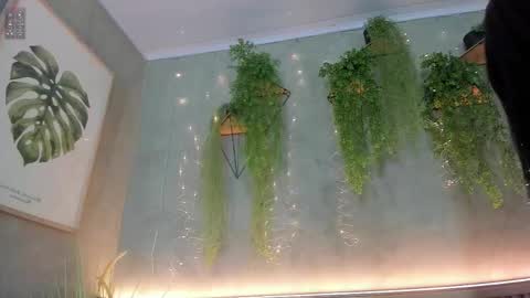 lana_lann online show from February 25, 11:47 am