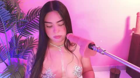 LANA online show from May 15, 5:05 am
