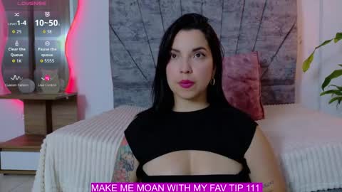 lana_west_sc online show from April 13, 1:48 pm