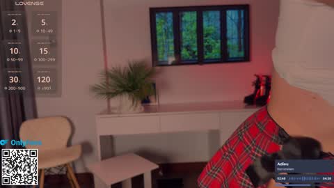 Lana online show from February 4, 12:51 am