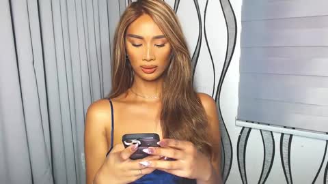 Lana online show from February 4, 1:56 am