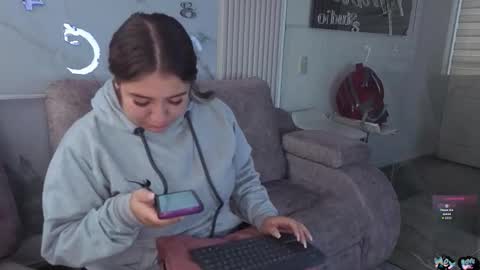 lanna_as online show from December 22, 12:23 pm