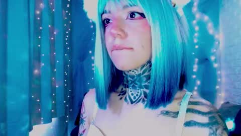 LANNIE   online show from March 13, 5:38 pm