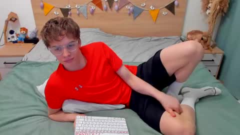 Fandi online show from March 7, 4:40 pm