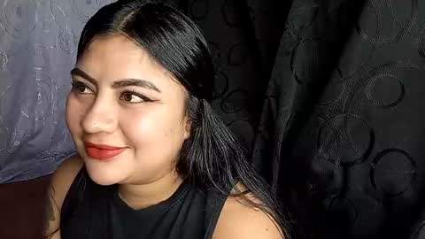 lapeligrosa_ online show from March 13, 10:13 pm