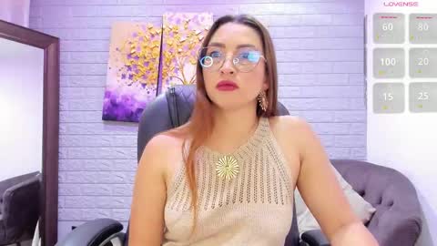      700  200   online show from March 19, 8:03 pm