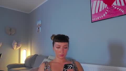 Snapshot of larakanes chatting on September 24, 11:06 am LaraKanes online show from September 24, 11:06 am