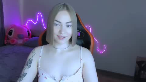 LaraKrein lk online show from March 14, 12:09 pm