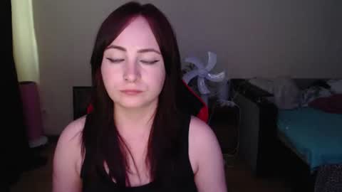 Laralianna online show from July 6, 1:52 pm