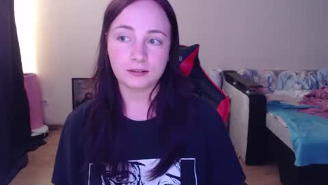 Laralianna online show from June 27, 5:08 pm