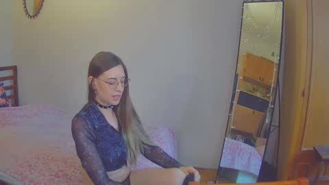 larawintersxxx online show from February 23, 2:35 pm