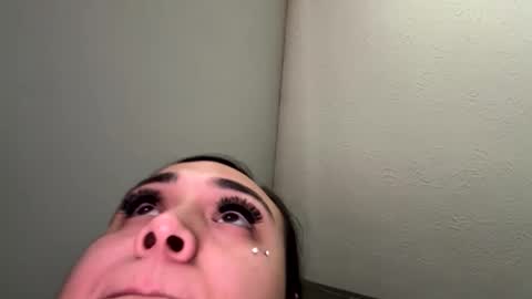 lareinapussy online show from January 17, 3:10 pm