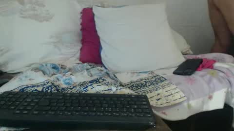 Lariss online show from November 10, 8:44 pm