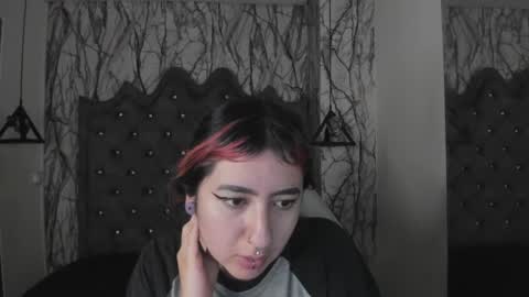  Lari online show from March 6, 3:13 am