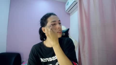 larry online show from March 31, 8:42 pm