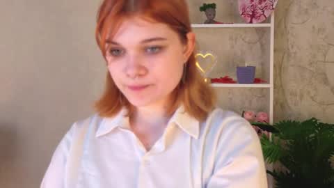 Im Lina nice to meet you here 3 online show from June 8, 3:18 am