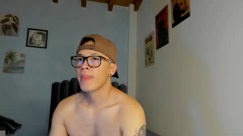 lass_nazar online show from April 23, 1:46 am