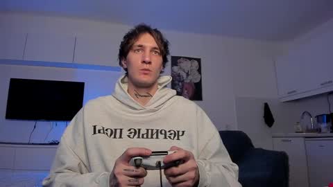 acie online show from February 16, 11:05 pm