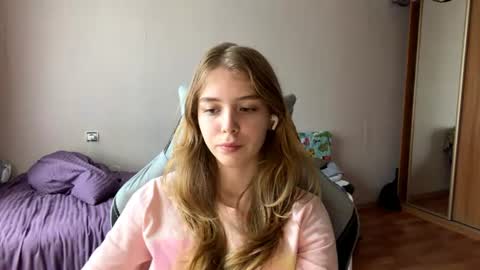 Linet online show from June 26, 7:36 am