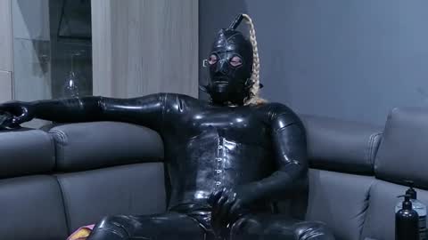 latex boy 38 online show from February 8, 6:55 pm
