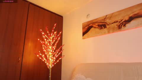latin_green_eyes_ online show from July 24, 2:09 am