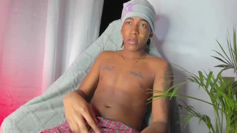 kay online show from September 12, 4:14 am