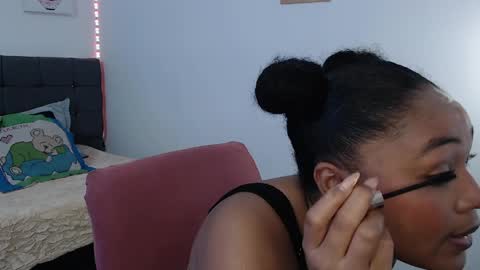 karen online show from April 12, 2:59 am