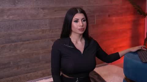 Latina online show from November 21, 7:01 pm