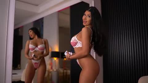 Latina online show from June 11, 7:12 pm