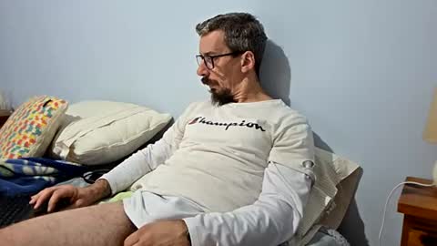 latinheat95 online show from July 10, 9:08 pm