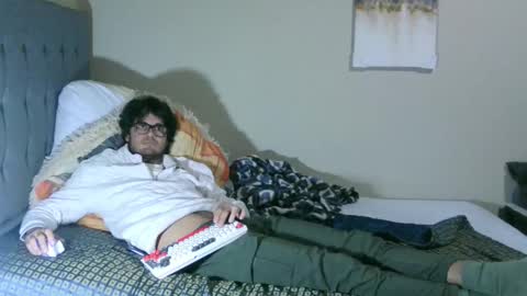 latinincognito online show from January 17, 9:41 am