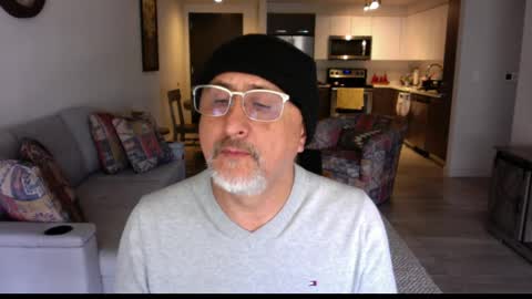 QS - INDEPENDENT MODEL online show from February 26, 5:42 pm