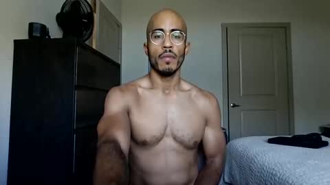 latinomixedbbc online show from November 12, 5:15 pm